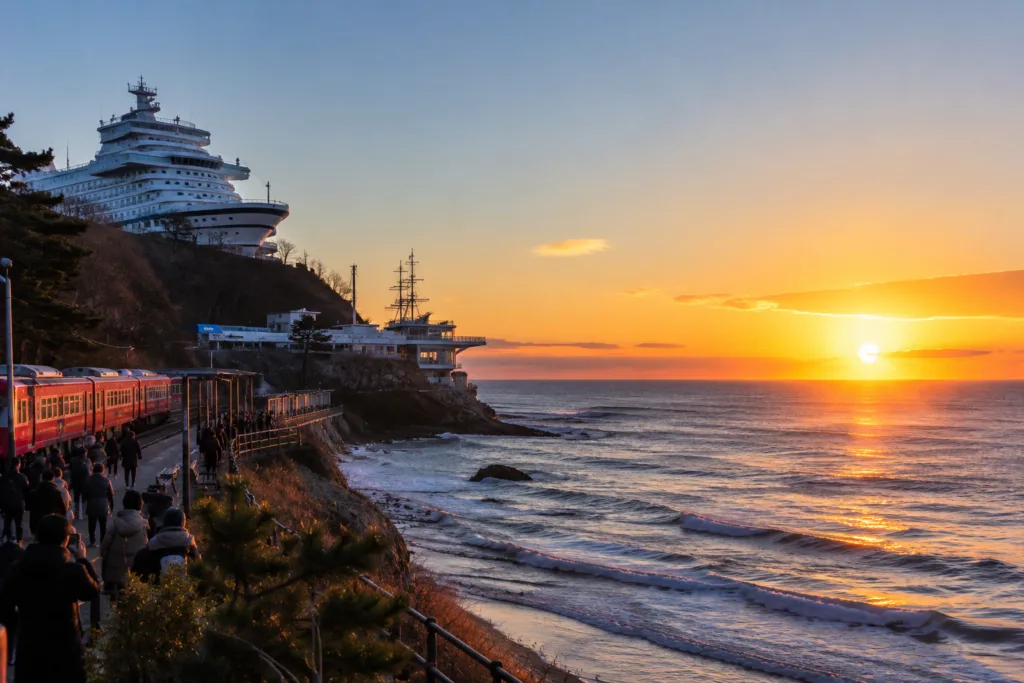 Sunrise over the East Sea at Jeongdongjin in Gangneung