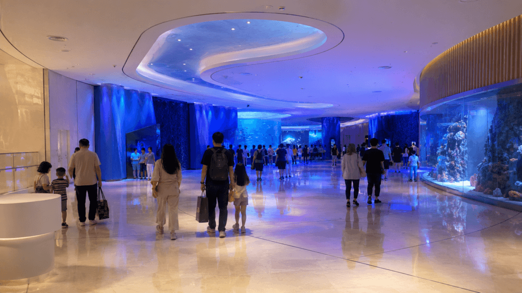 Lotte World Aquarium entrance in Jamsil