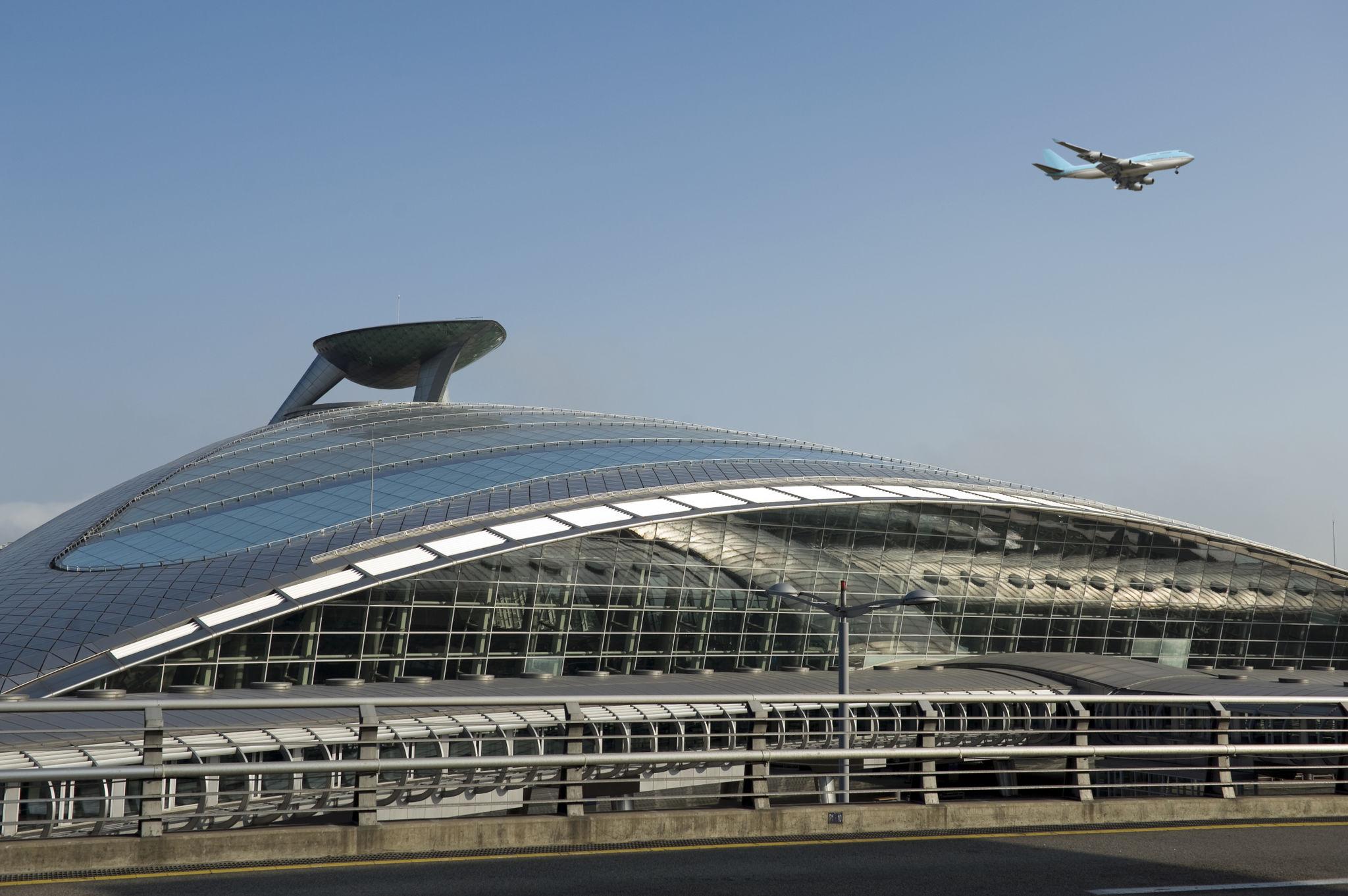 How to Get from Incheon Airport to Seoul (2026 Guide)